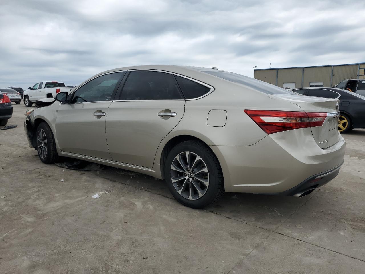 4T1BK1EB3GU236823 2016 Toyota Avalon Xle