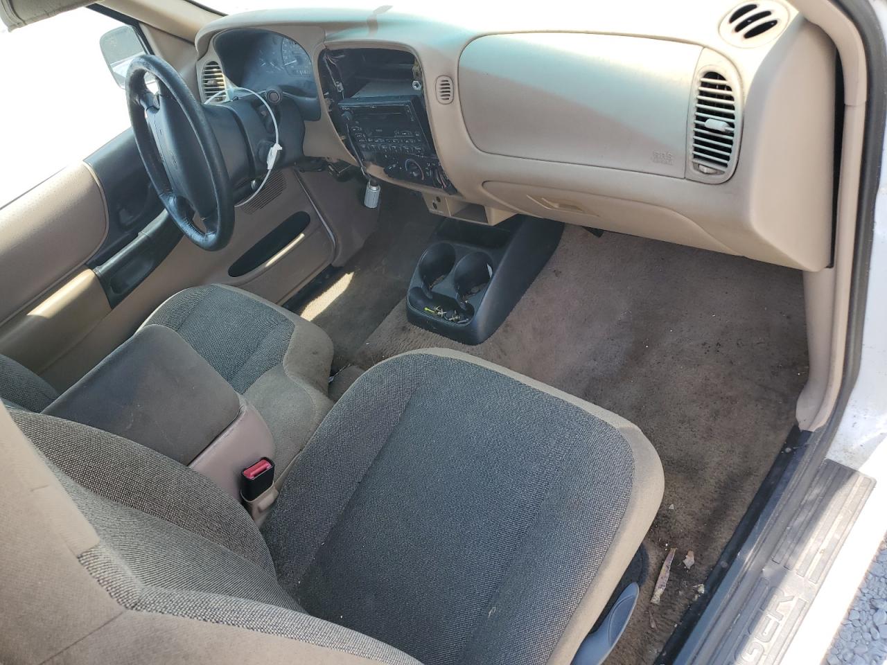 1FTYR14V8YTA21659 2000 Ford Ranger Super Cab