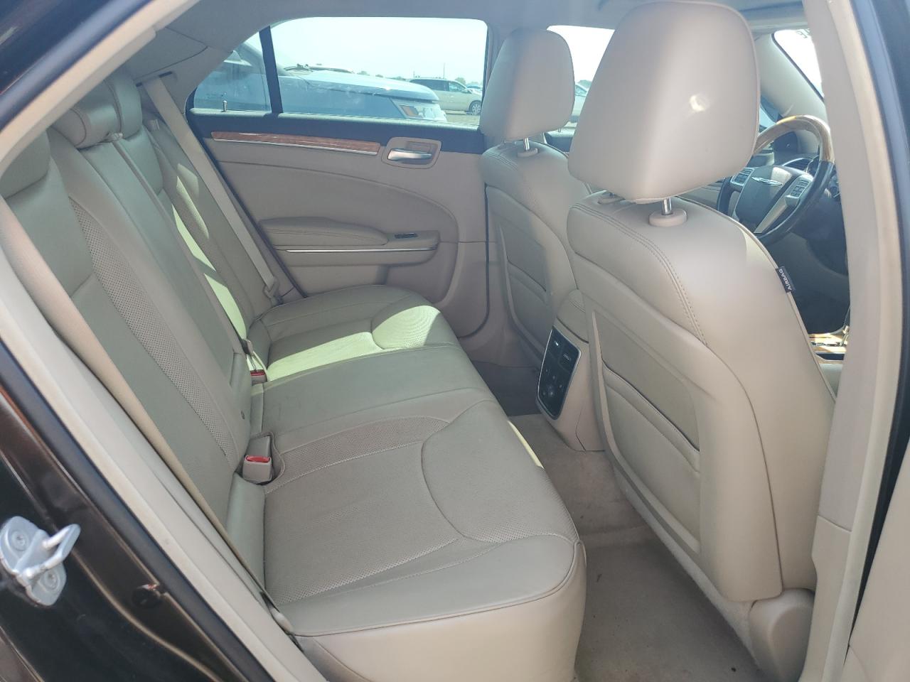 2C3CCAKT5DH667122 2013 Chrysler 300C