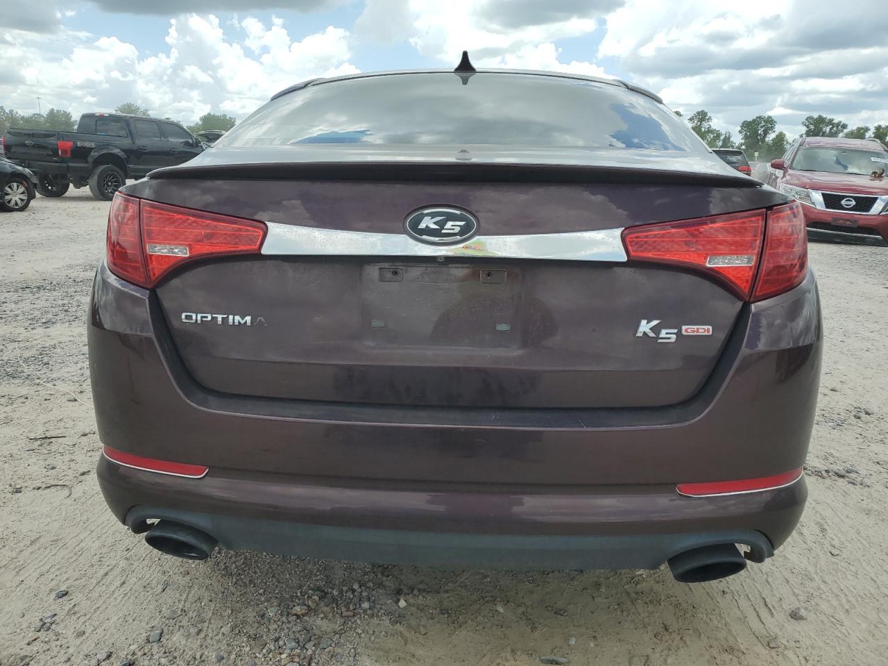 KNAGM4A73B5100876 2011 Kia Optima Lx