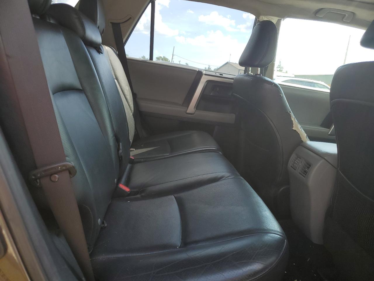 JTEBU5JR1B5040614 2011 Toyota 4Runner Sr5