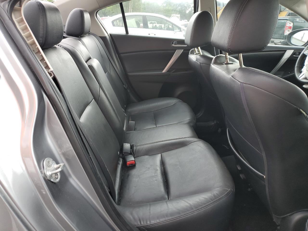 JM1BL1S64A1100590 2010 Mazda 3 S