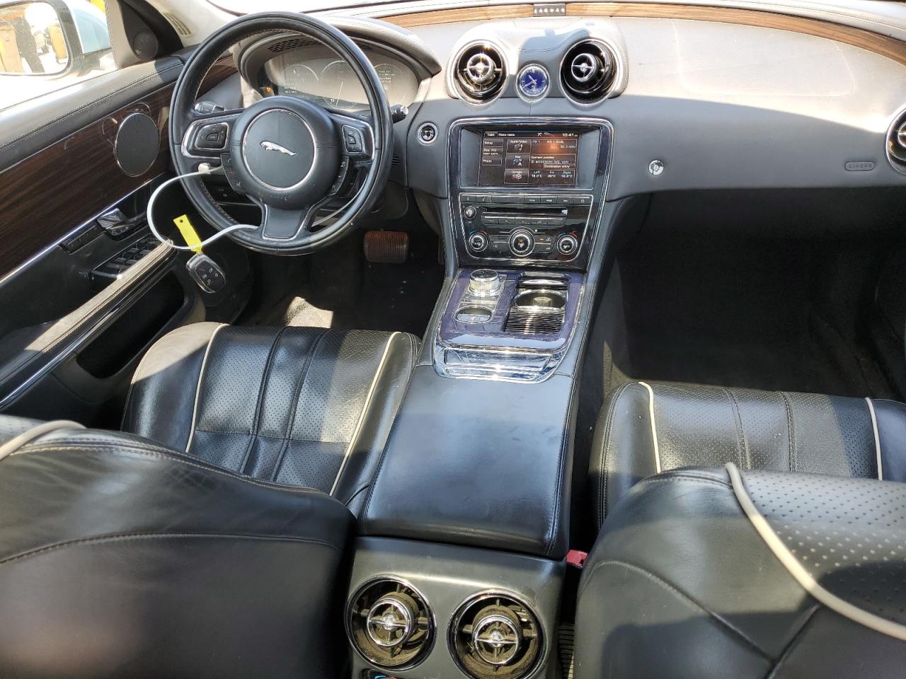 SAJWA2GB2CLV30288 2012 Jaguar Xjl