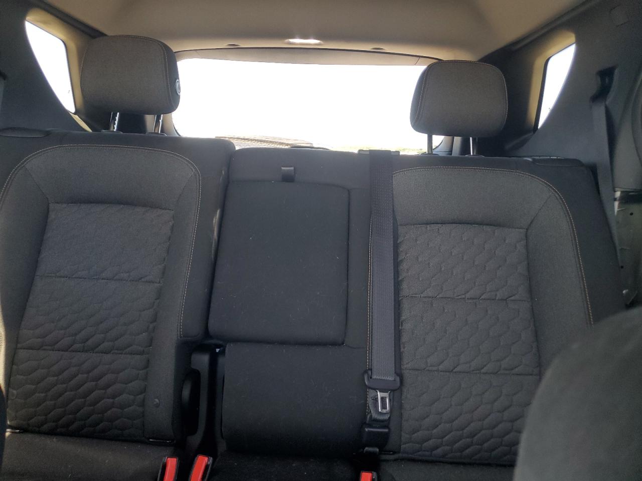 2GNAXJEV5K6282664 2019 Chevrolet Equinox Lt