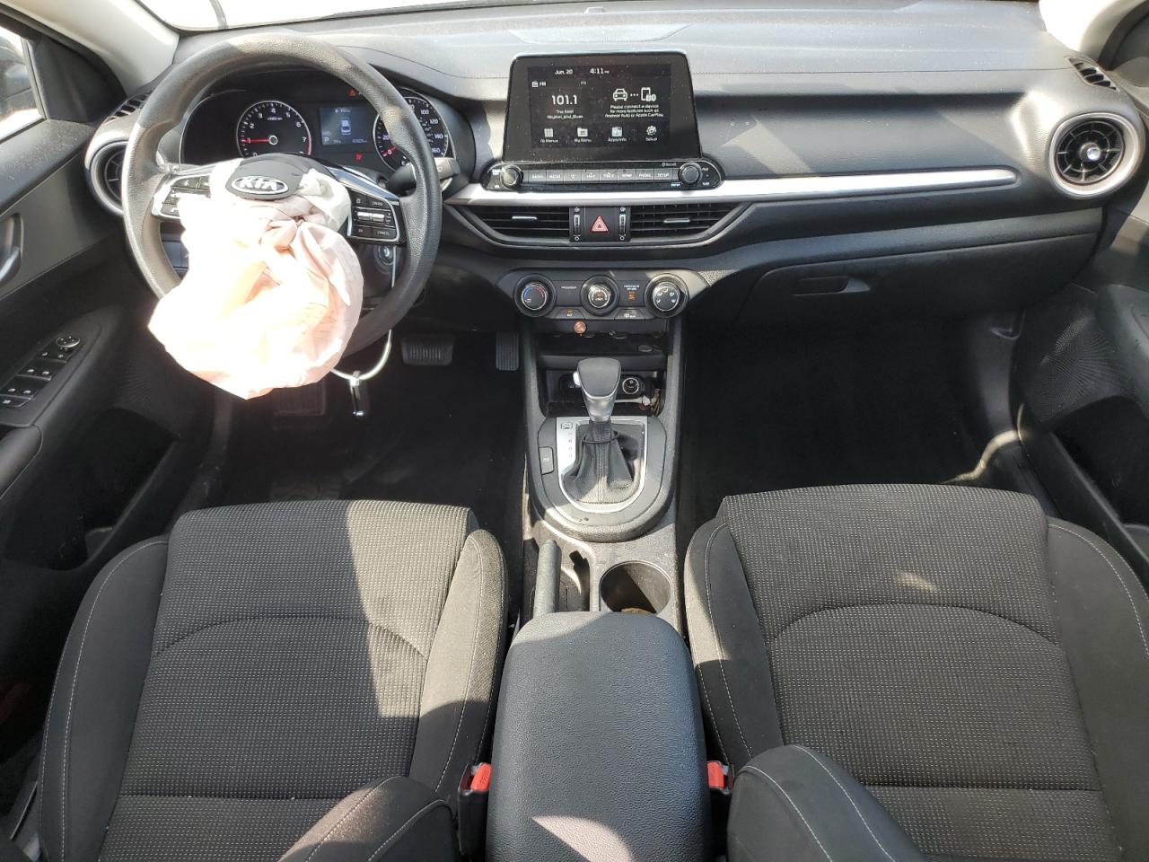 3KPF24AD0ME388549 2021 Kia Forte Fe