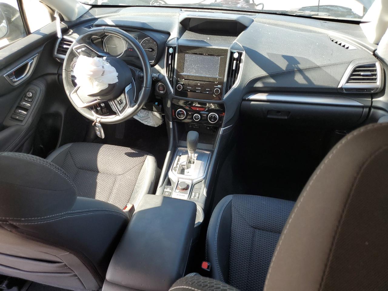 JF2SKAJC8LH514087 2020 Subaru Forester Premium