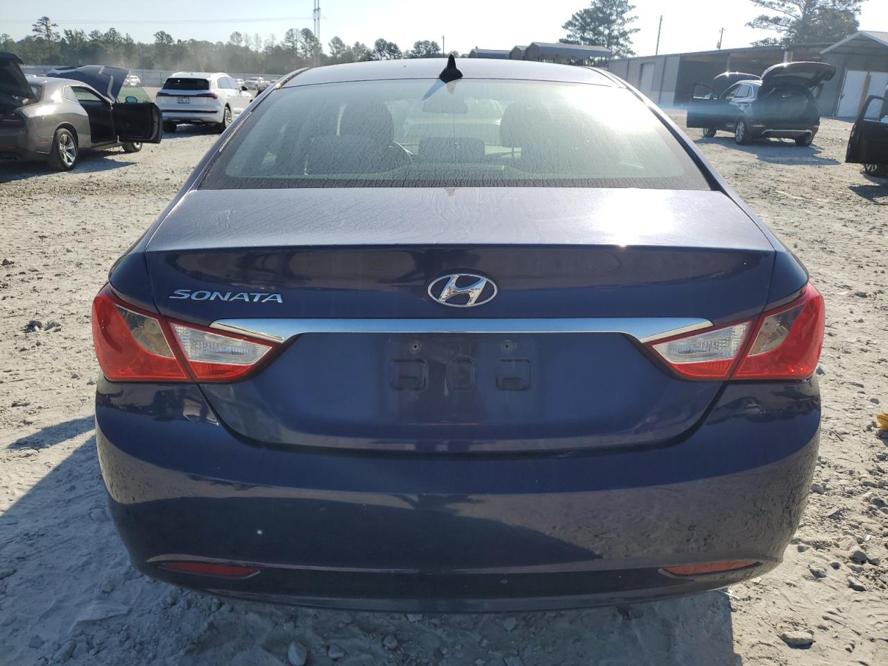 5NPEB4AC4BH035422 2011 Hyundai Sonata Gls