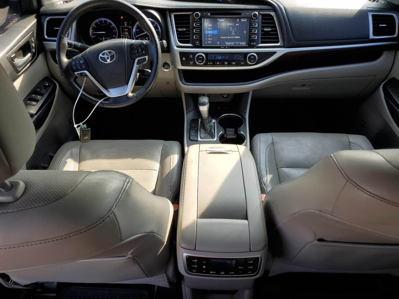 5TDDKRFH2ES016797 2014 Toyota Highlander Limited