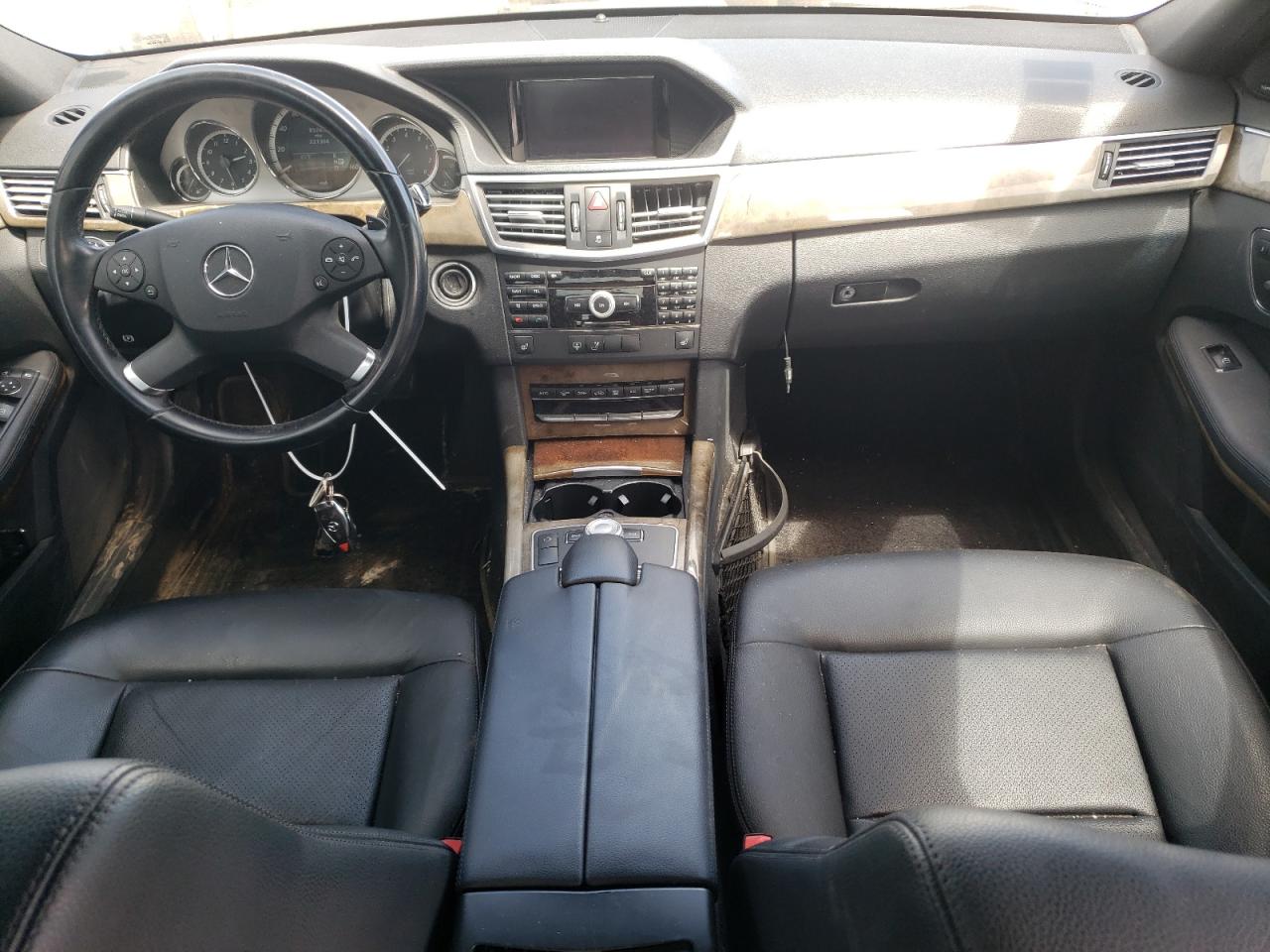 WDDHF8HBXAA117110 2010 Mercedes-Benz E 350 4Matic