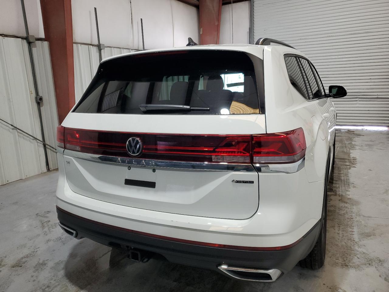 1V2HR2CA7RC566465 2024 Volkswagen Atlas Se