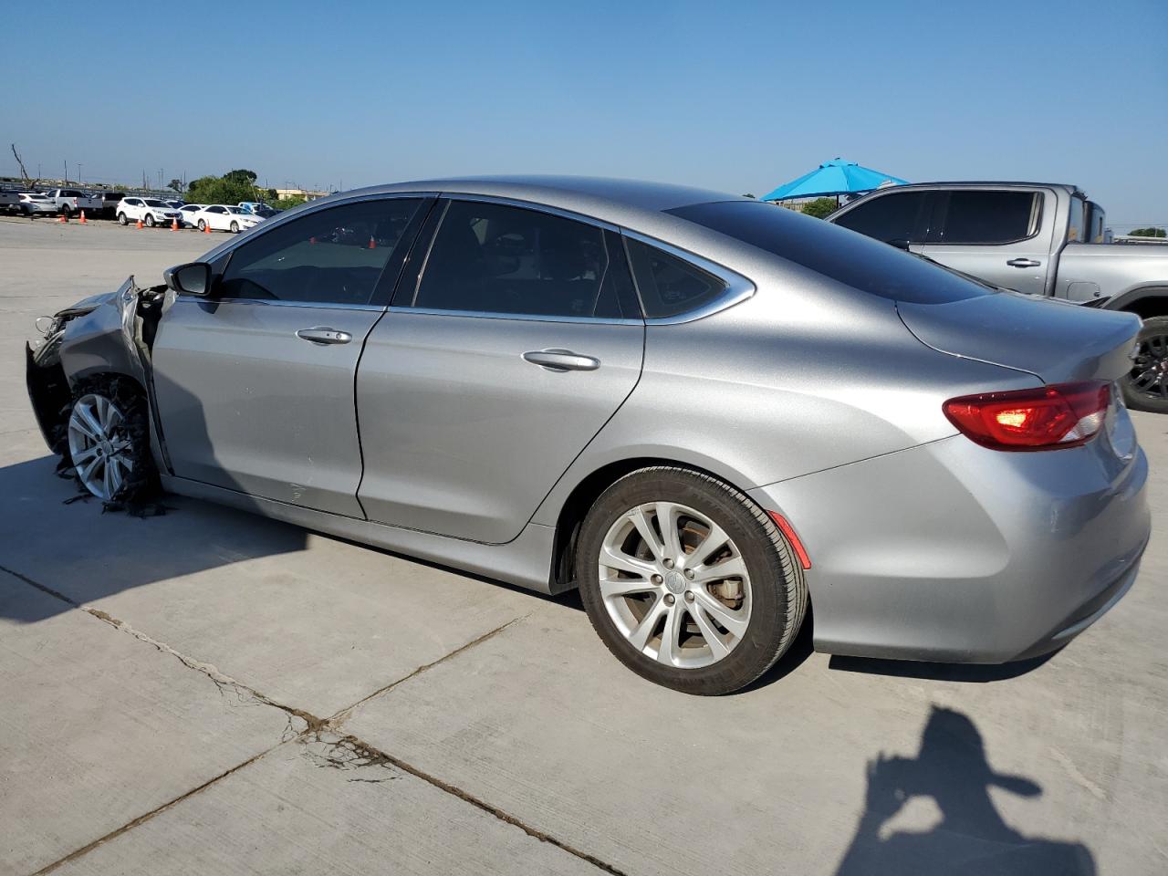 1C3CCCAB3GN159019 2016 Chrysler 200 Limited