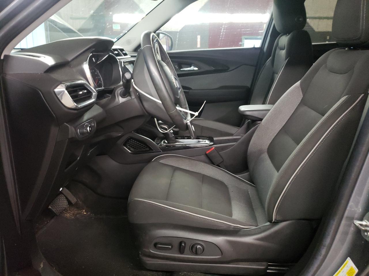 KL79MPS25MB154049 2021 Chevrolet Trailblazer Lt