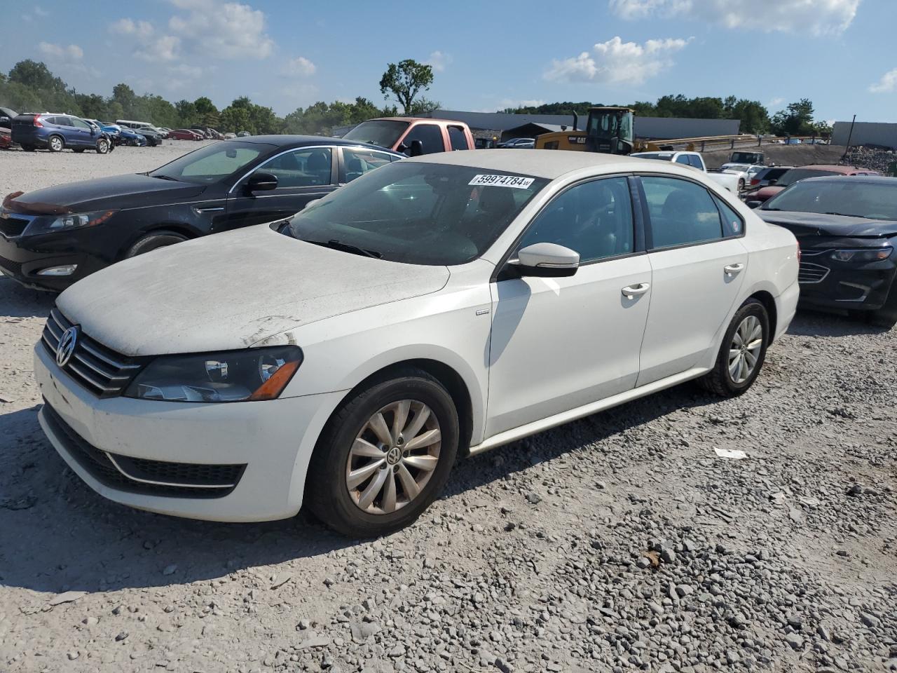 2015 Volkswagen Passat S vin: 1VWAT7A31FC047782