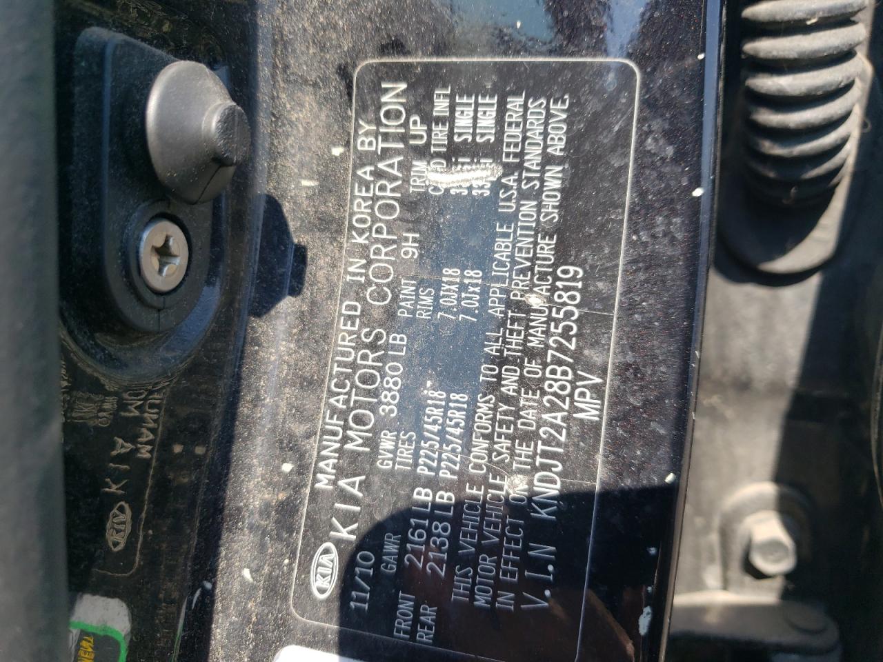 KNDJT2A28B7255819 2011 Kia Soul +