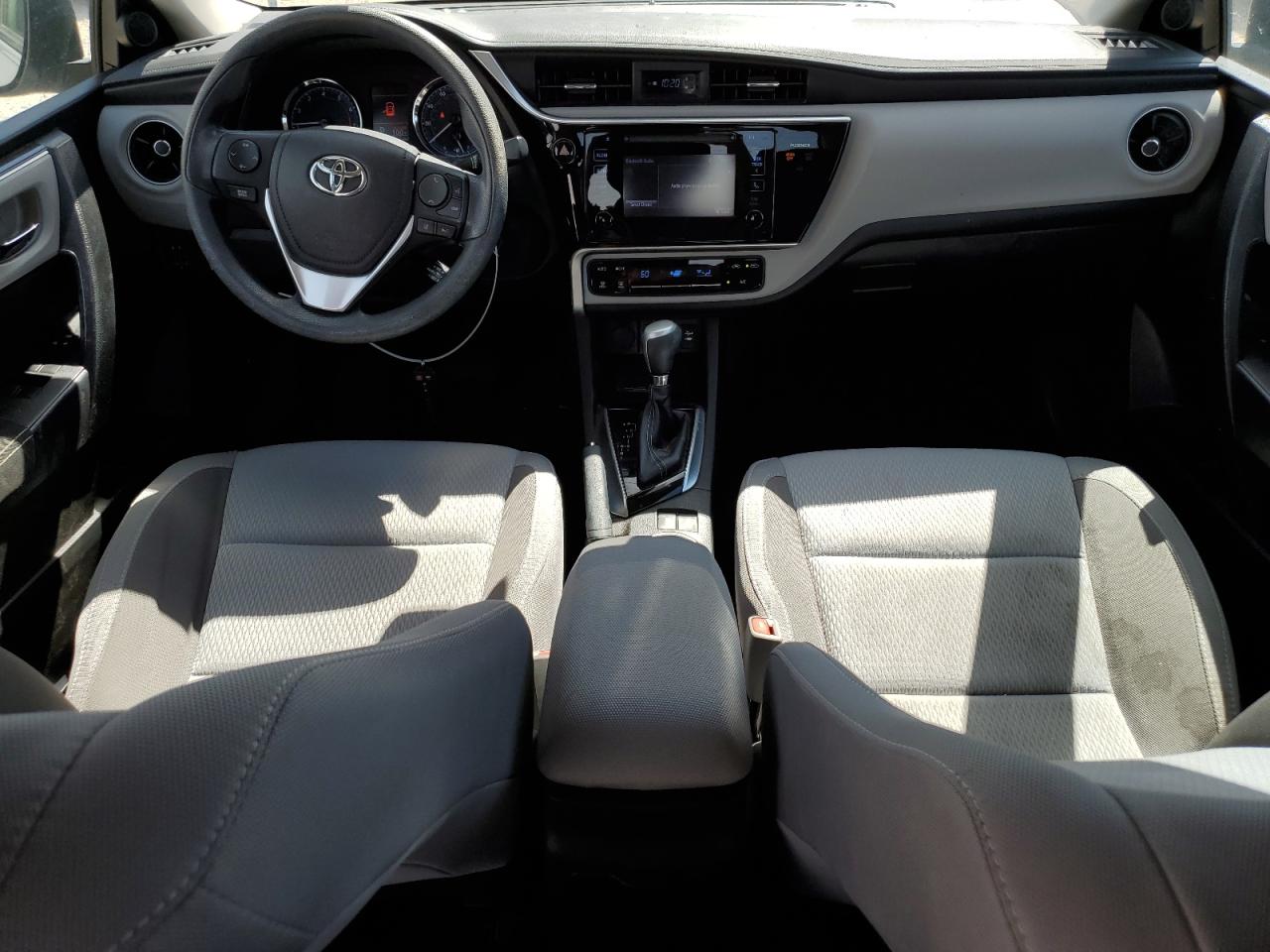 5YFBURHE8HP711836 2017 Toyota Corolla L