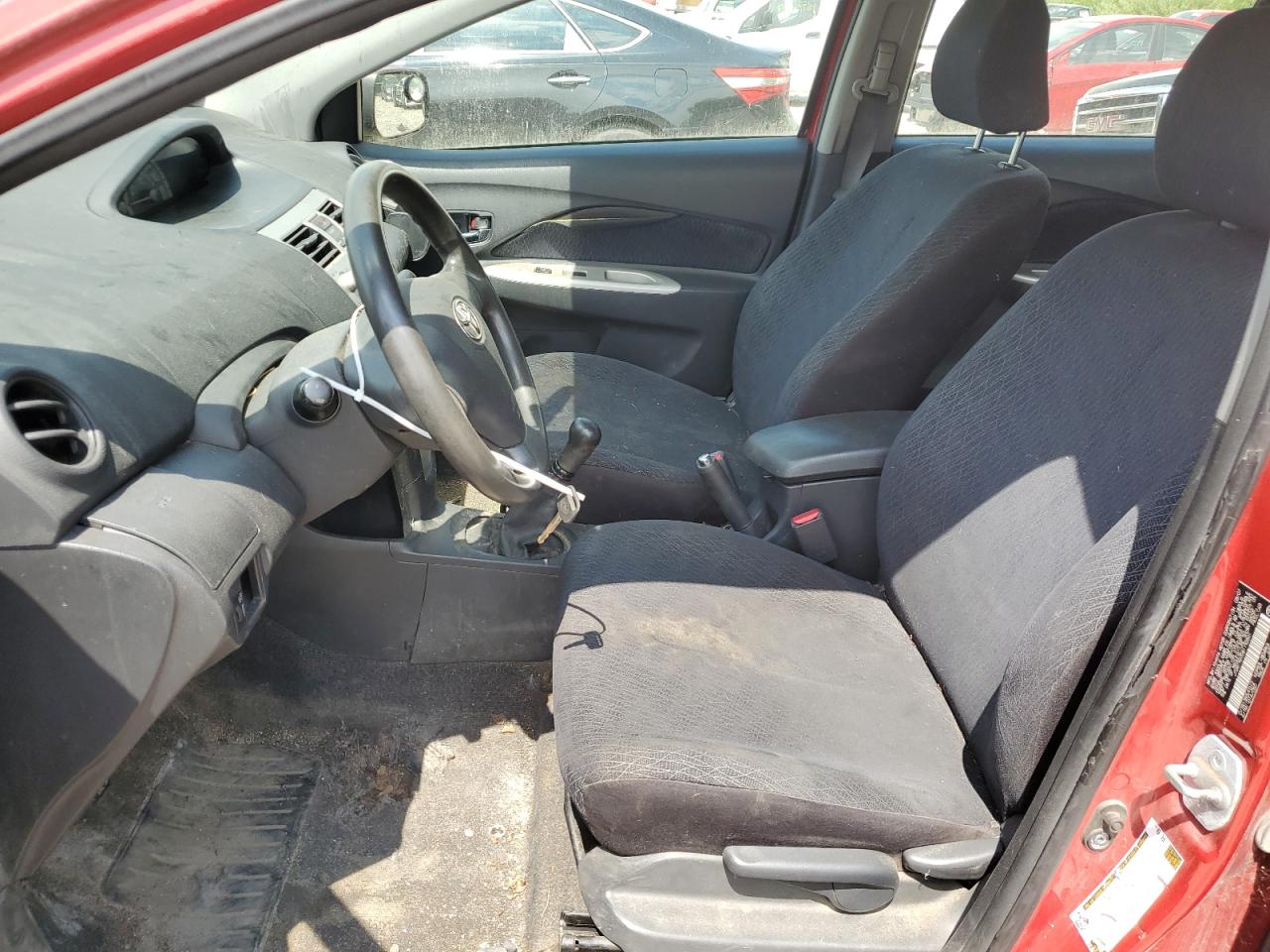 JTDBT923581192601 2008 Toyota Yaris