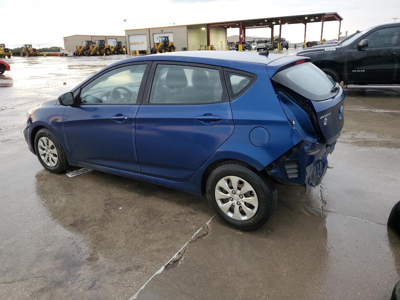 KMHCT5AE8GU275268 2016 Hyundai Accent Se