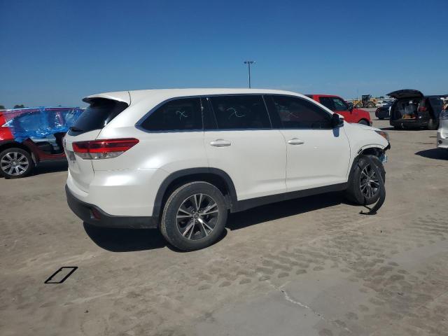 2019 Toyota Highlander Le VIN: 5TDZARFH2KS048072 Lot: 57214514