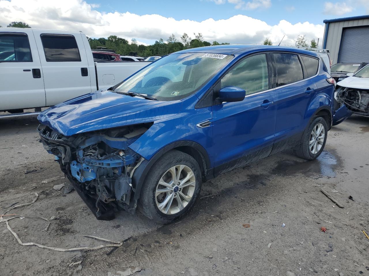 2017 Ford Escape Se vin: 1FMCU9GD4HUB64575