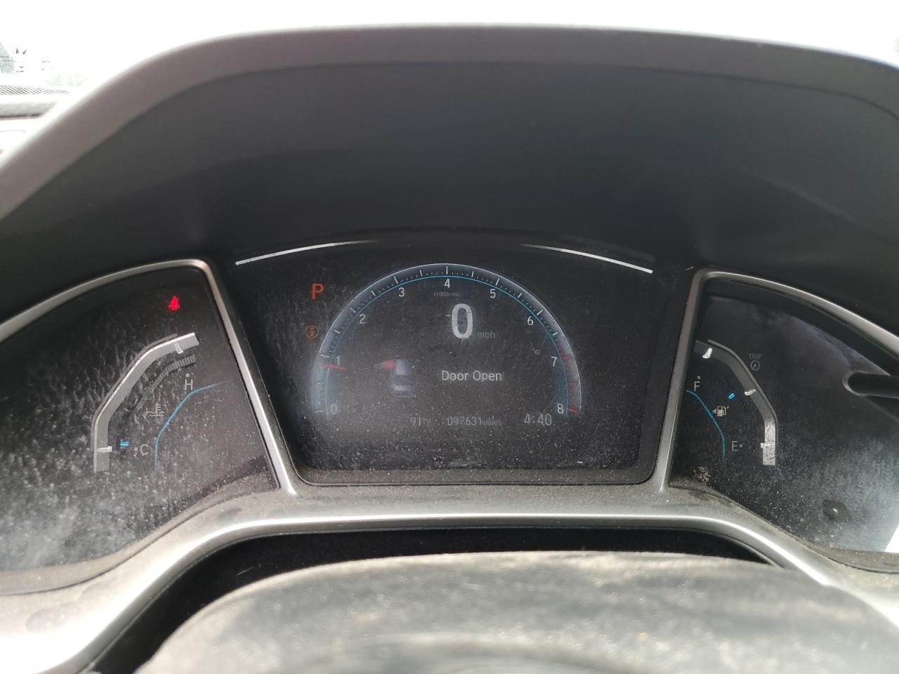 19XFC2F71JE033616 2018 Honda Civic Ex