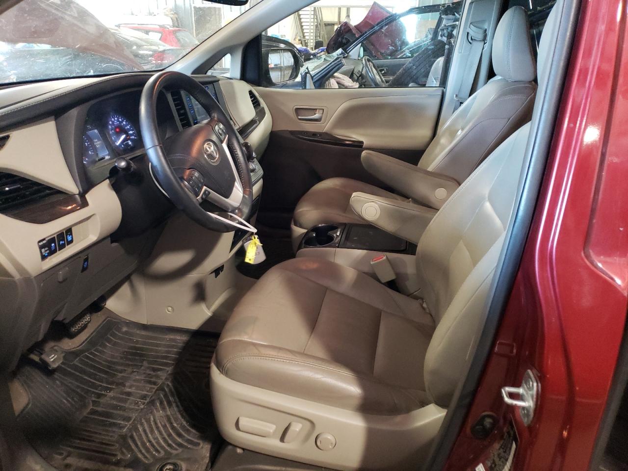 5TDDZ3DC0HS161812 TOYOTA All Models 2017