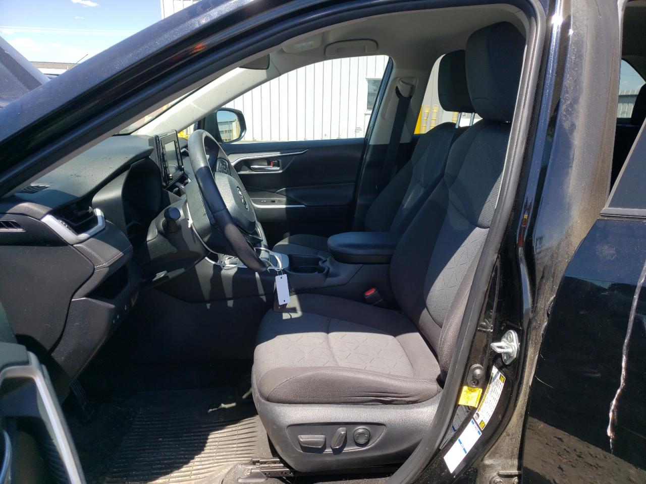 4T3RWRFV2LU007321 2020 Toyota Rav4 Xle