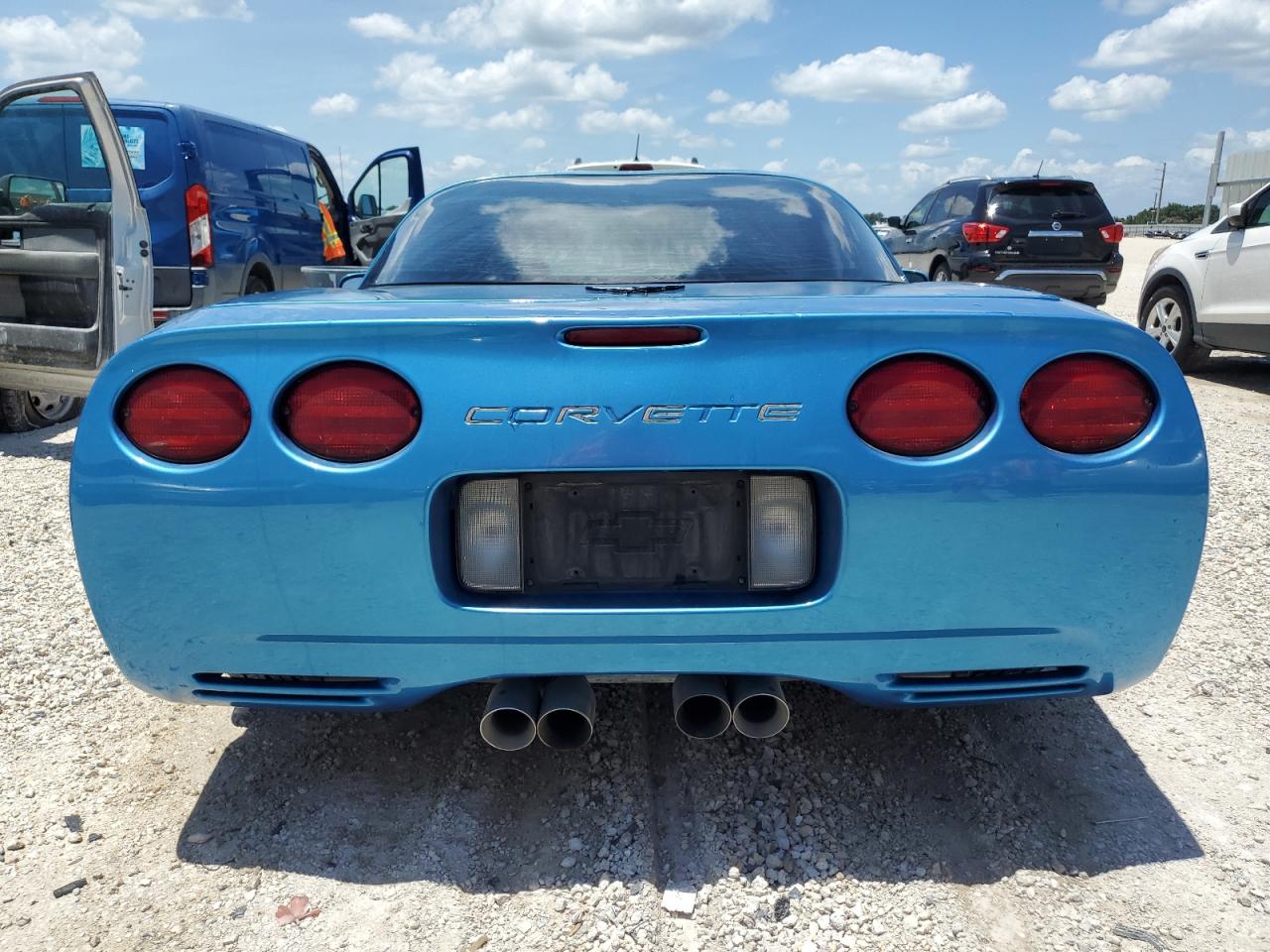 1G1YY22G8Y5102140 2000 Chevrolet Corvette