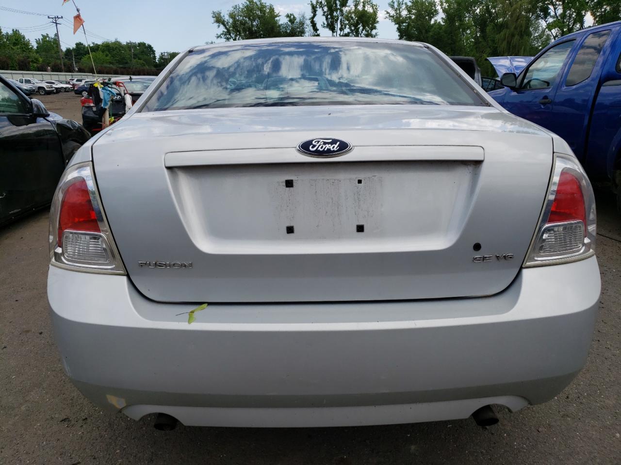 3FAFP07136R138585 2006 Ford Fusion Se