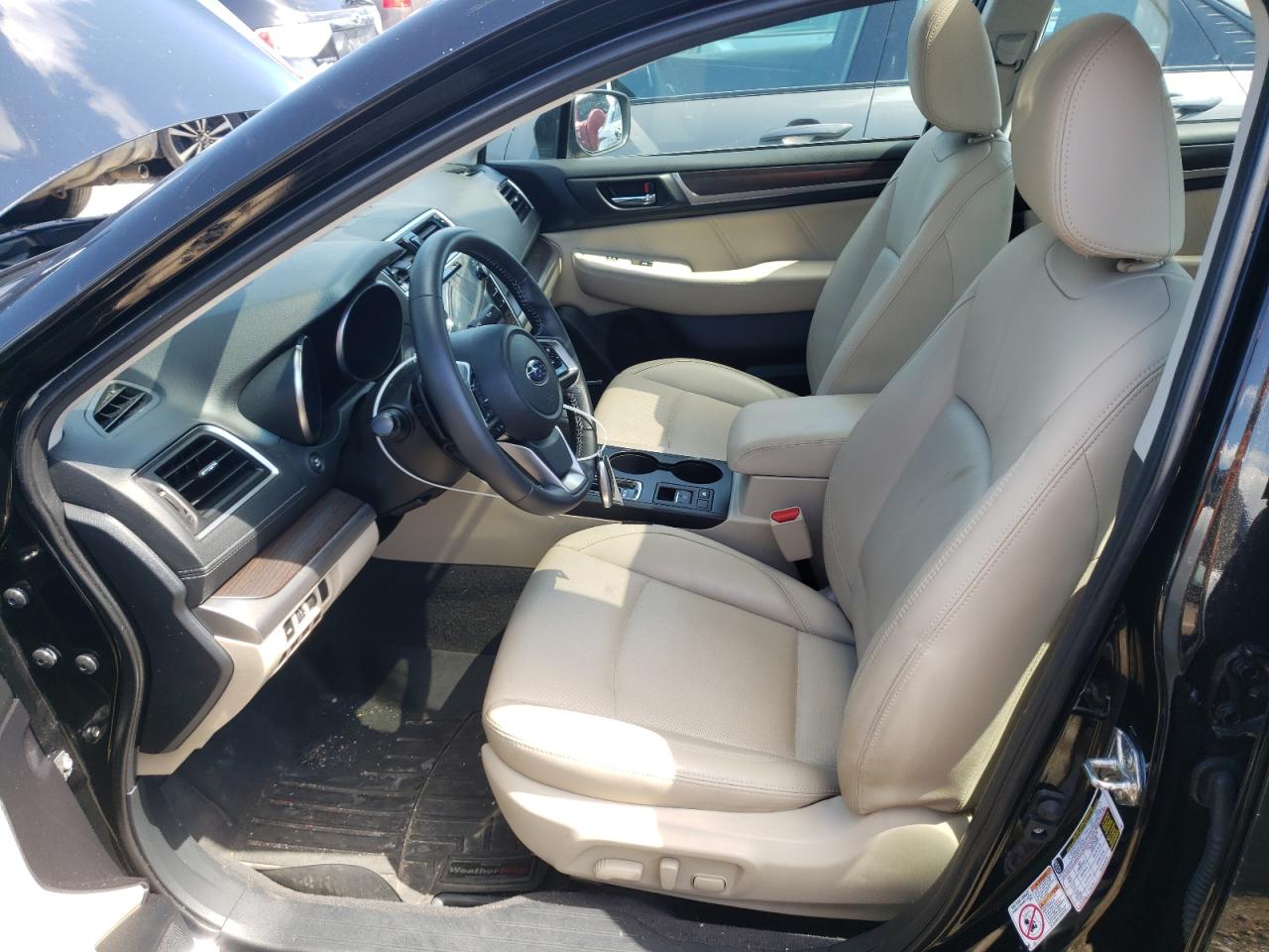 4S3BNEN60J3033522 2018 Subaru Legacy 3.6R Limited