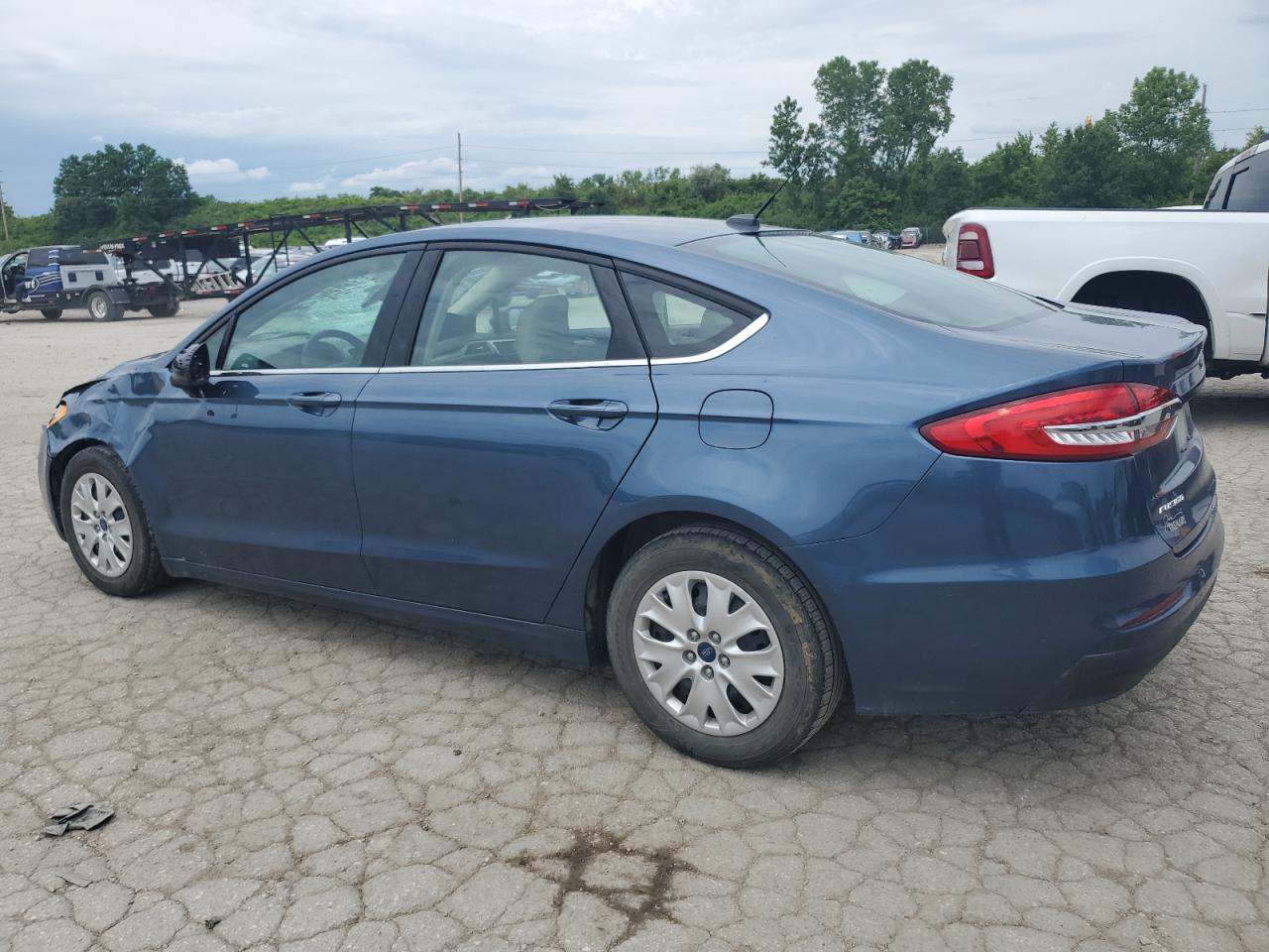 3FA6P0G71KR231894 FORD FUSION 2019