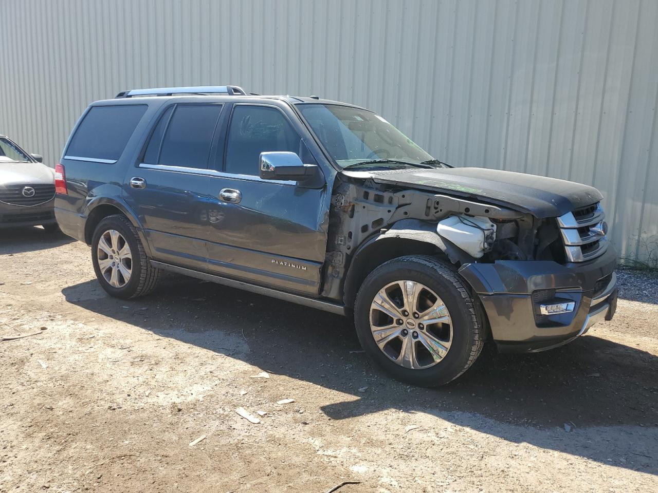 2018 Ford Expedition Platinum vin: 1FMJU1LT8GEF20220