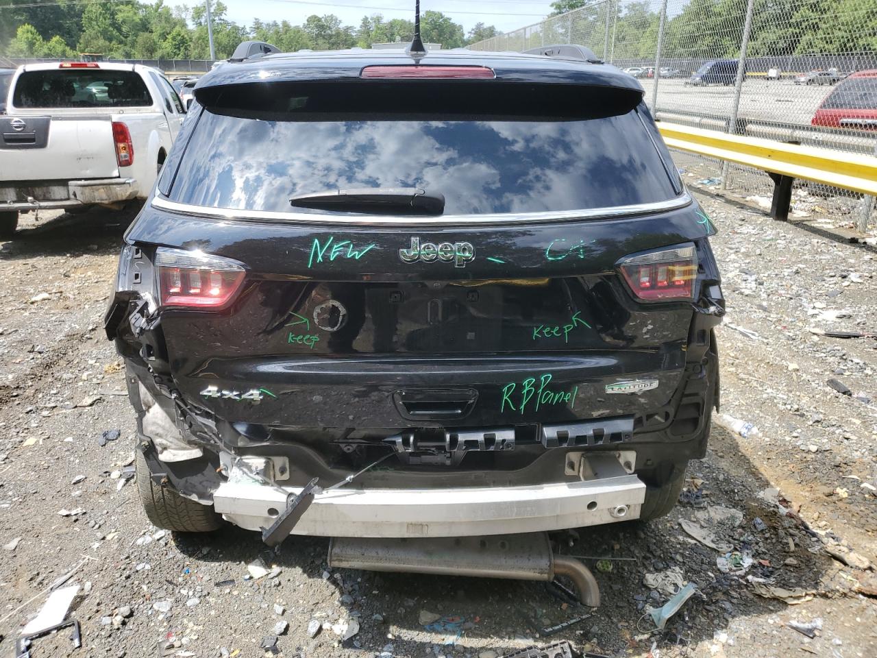 3C4NJDBB4KT670049 2019 Jeep Compass Latitude