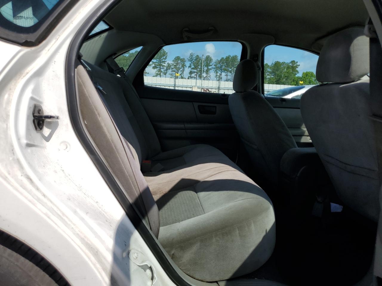 1FAFP53UX5A242674 2005 Ford Taurus Se