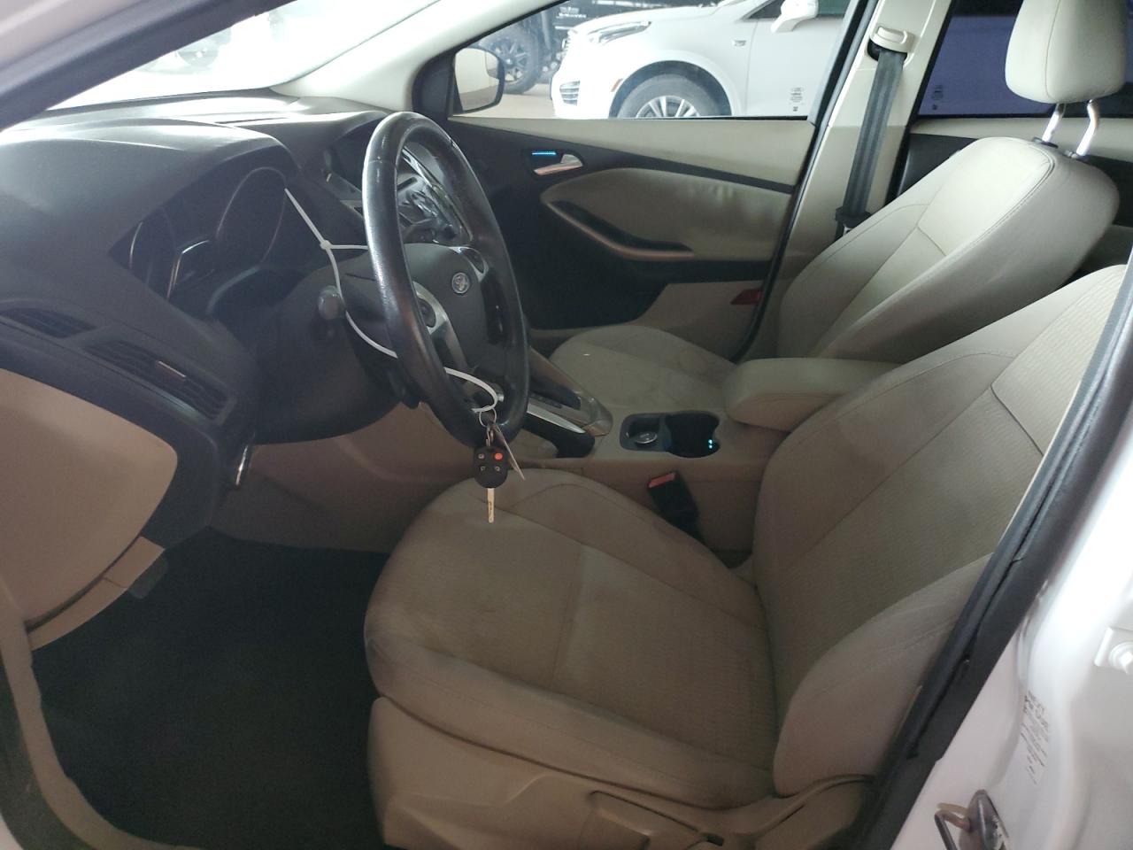 1FAHP3M25CL334190 2012 Ford Focus Sel