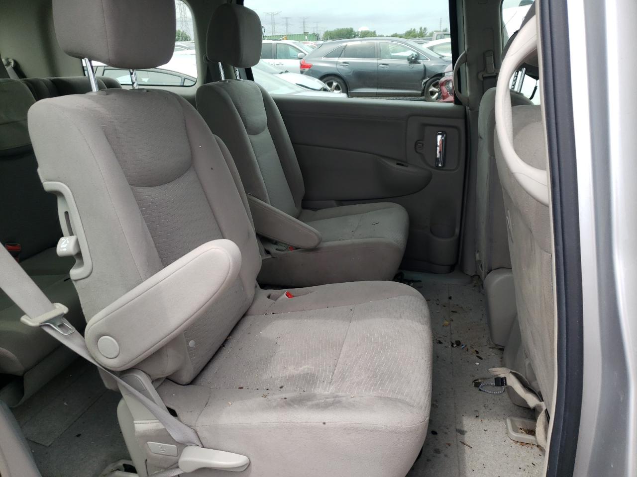 JN8AE2KP3D9071372 2013 Nissan Quest S