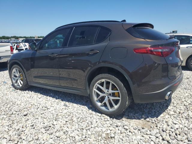 VIN ZASFAKNN3J7C28744 2018 Alfa Romeo Stelvio, Ti S... no.2