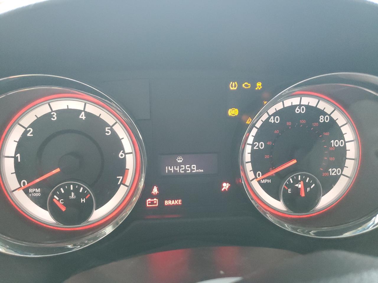 2C4RDGBG5CR360194 2012 Dodge Grand Caravan Se