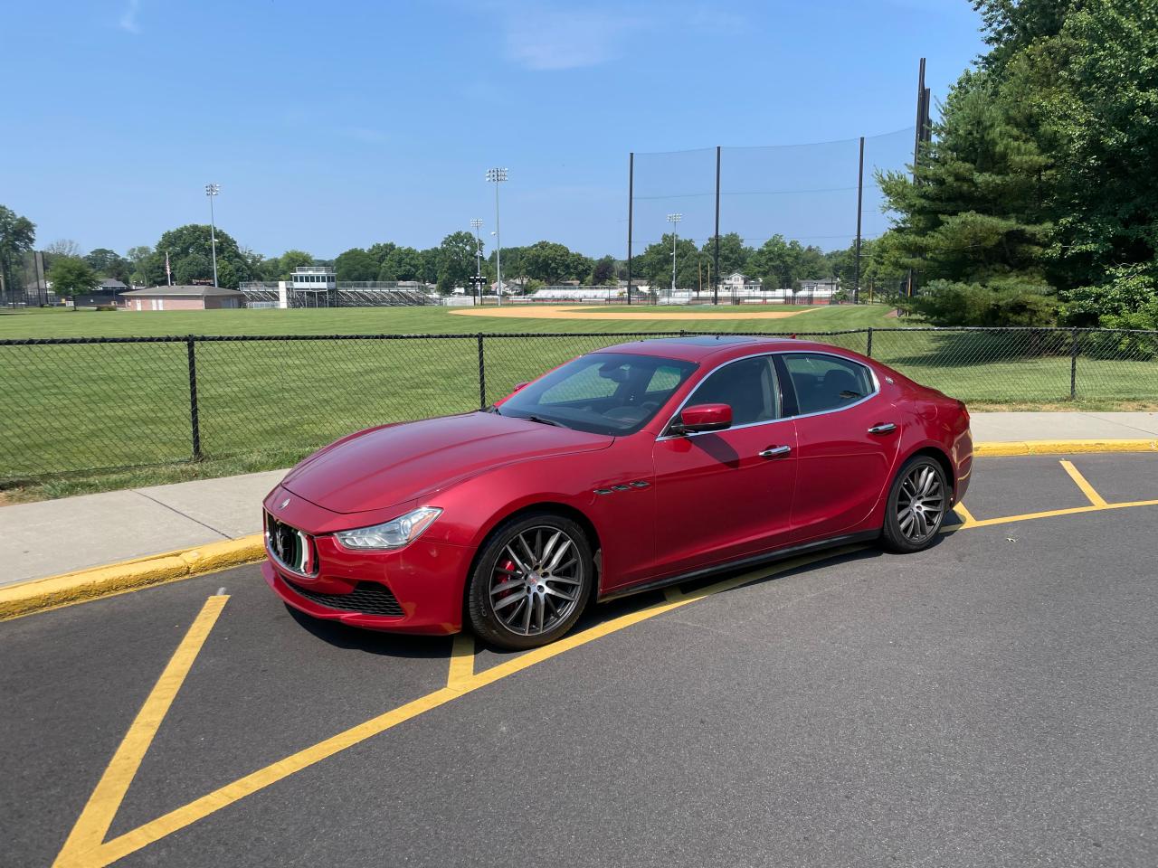 2015 Maserati Ghibli S vin: ZAM57RTAXF1141814