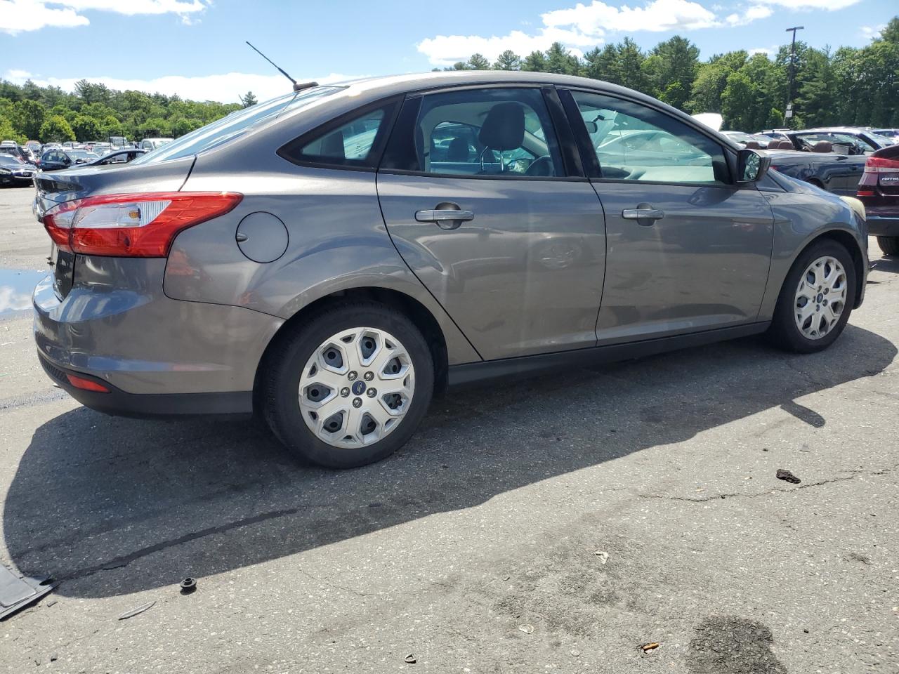 2012 Ford Focus Se vin: 1FAHP3F27CL327531