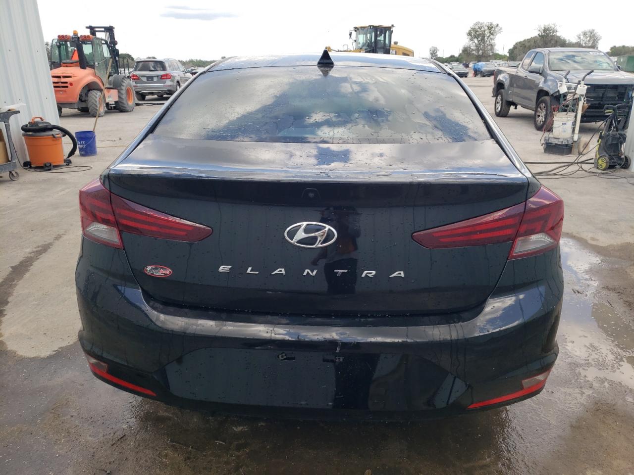 5NPD84LF8LH573219 2020 Hyundai Elantra Sel