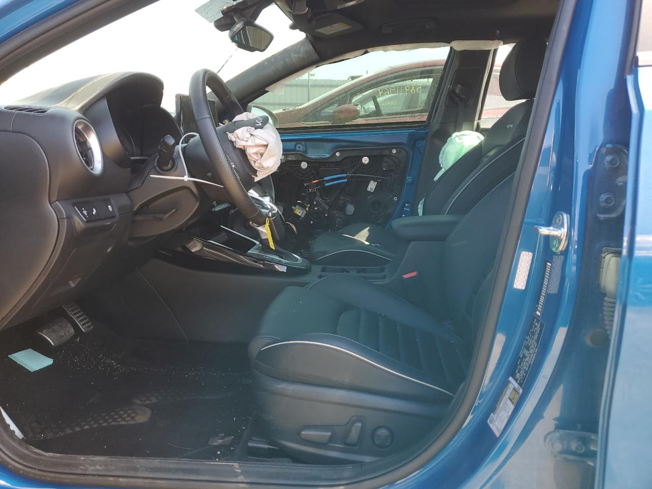 3KPF54AD5NE509164 2022 Kia Forte Gt Line