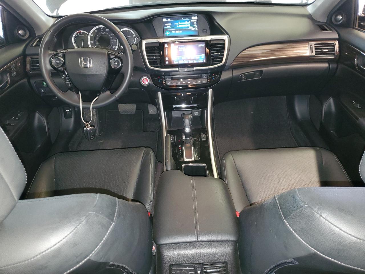 1HGCR2F88GA025133 HONDA ACCORD 2016