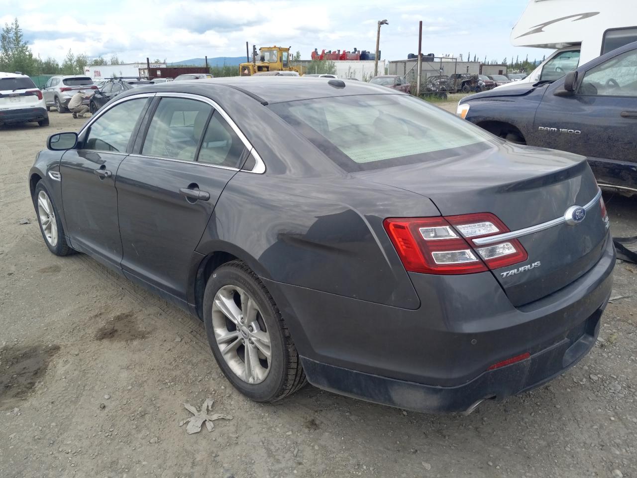 2016 Ford Taurus Sel vin: 1FAHP2H85GG105323