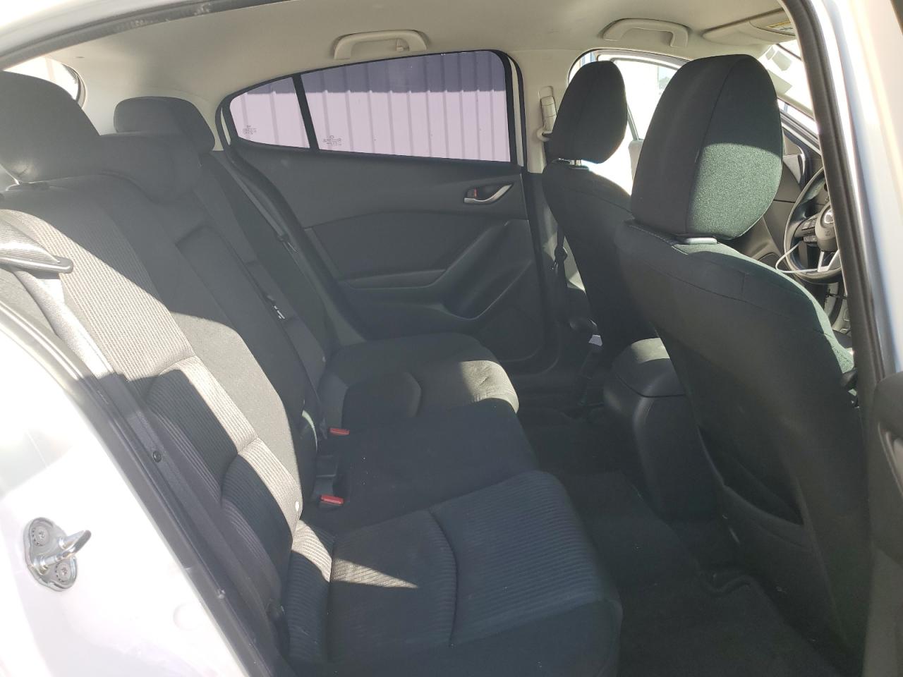 JM1BM1K76G1355272 2016 Mazda 3 Sport