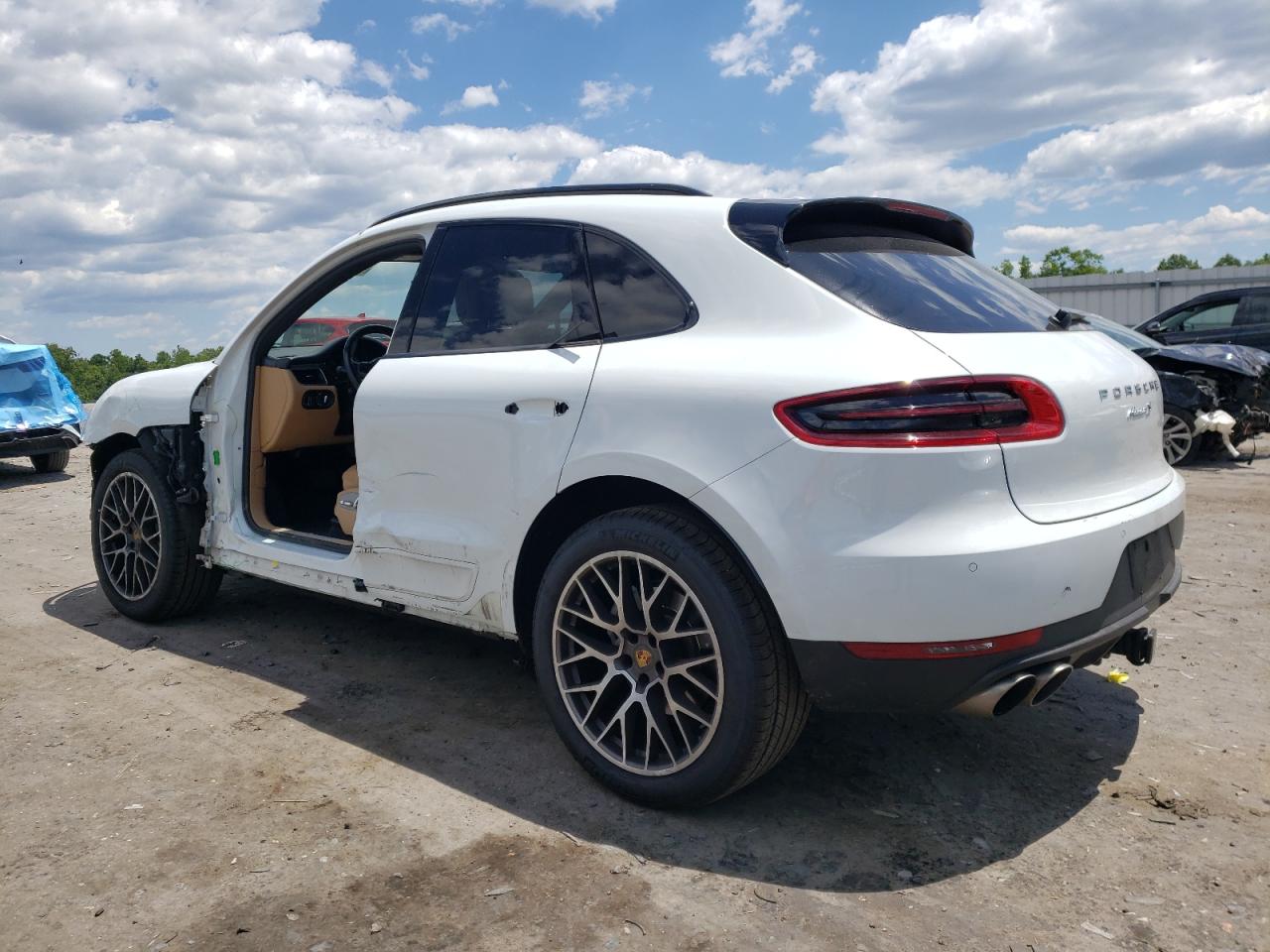 WP1AB2A53JLB35802 2018 Porsche Macan S