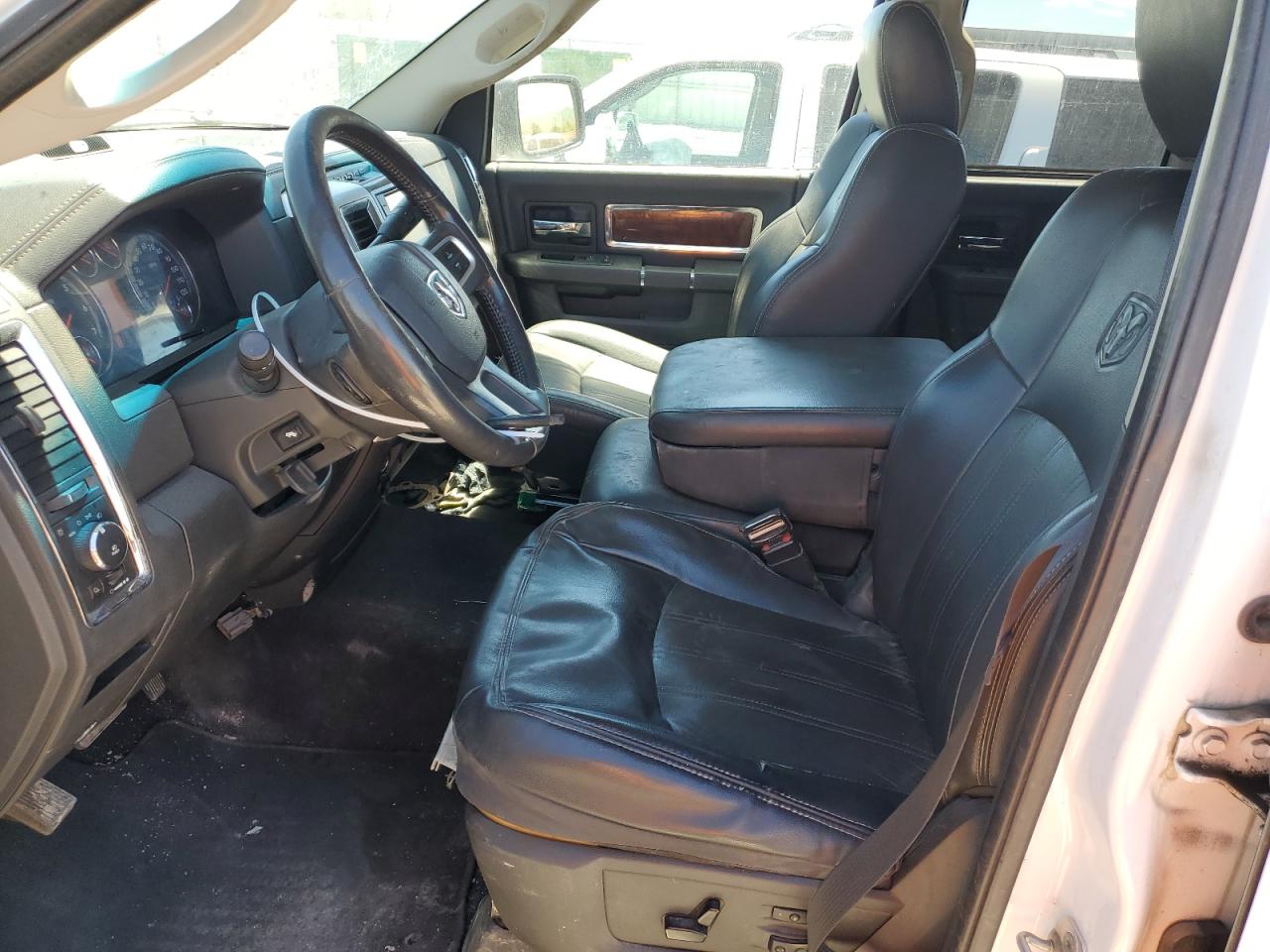 1D7RV1GT8AS212834 2010 Dodge Ram 1500