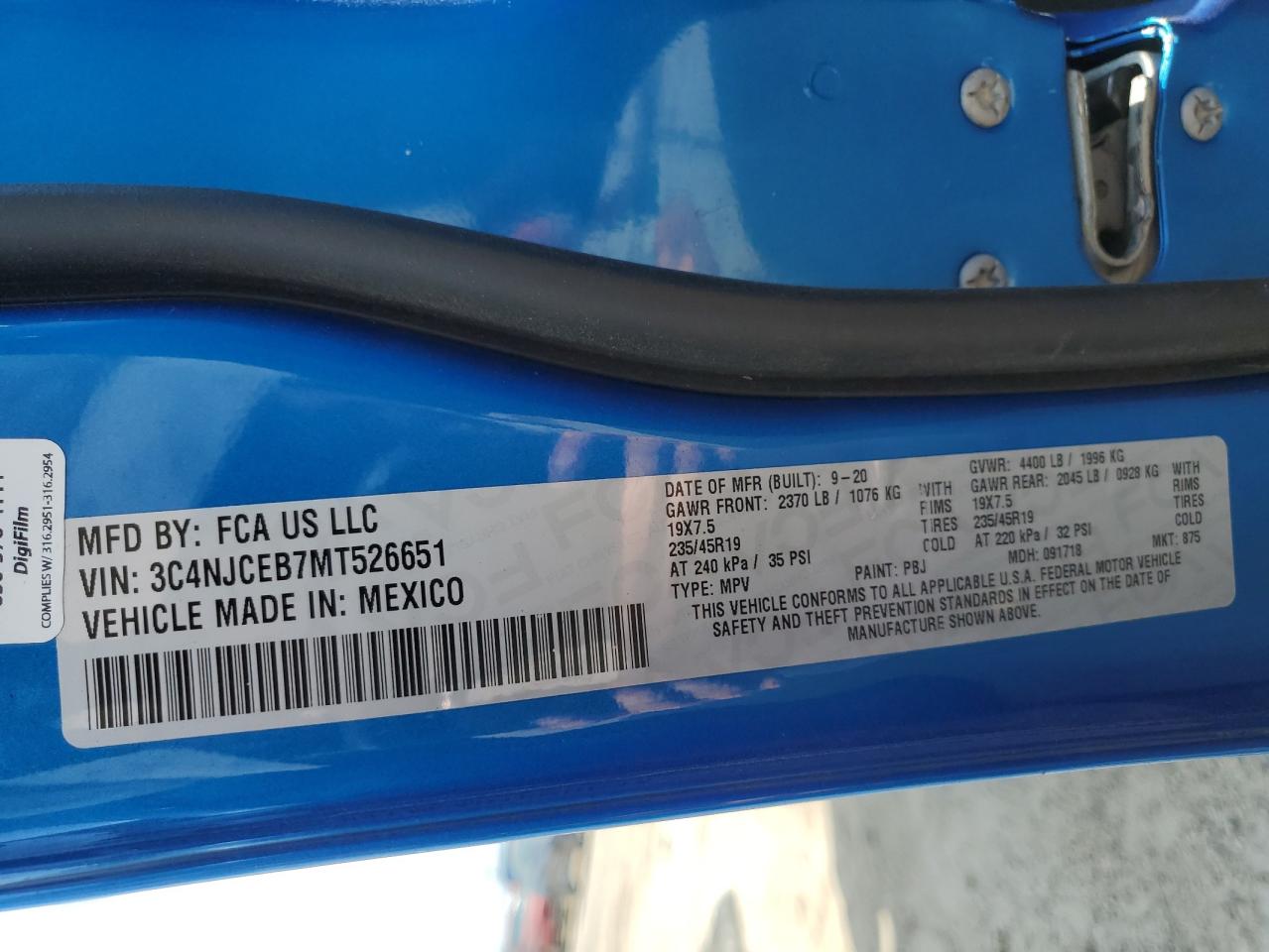 3C4NJCEB7MT526651 2021 Jeep Compass 80Th Edition