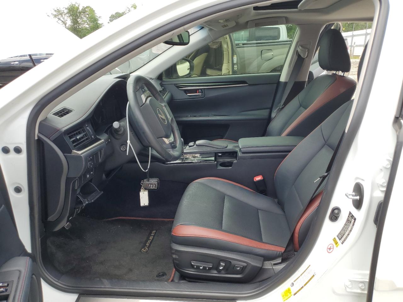 JTHBK1GGXF2165853 2015 Lexus Es 350