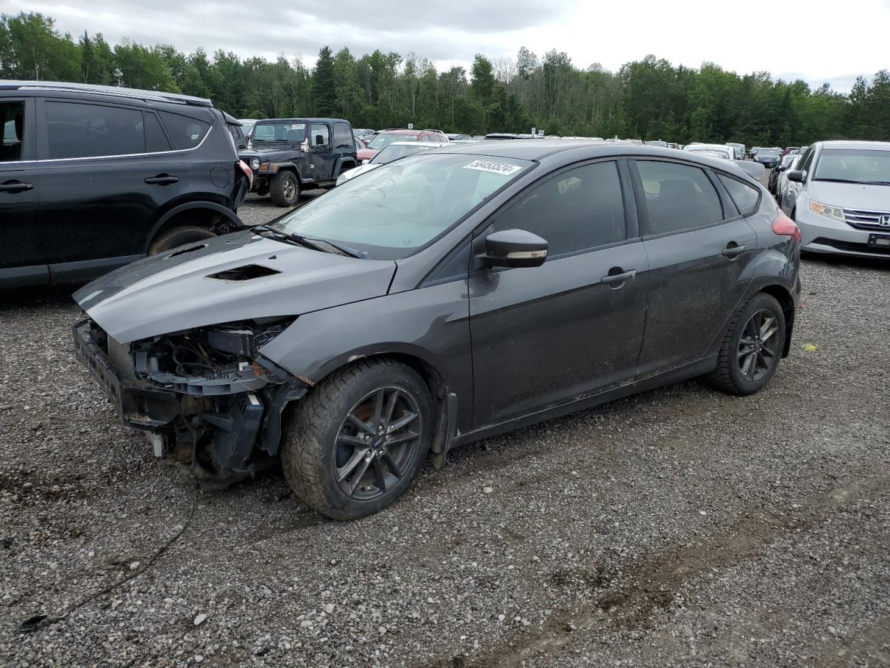 2015 Ford Focus Se vin: 1FADP3K28FL327661