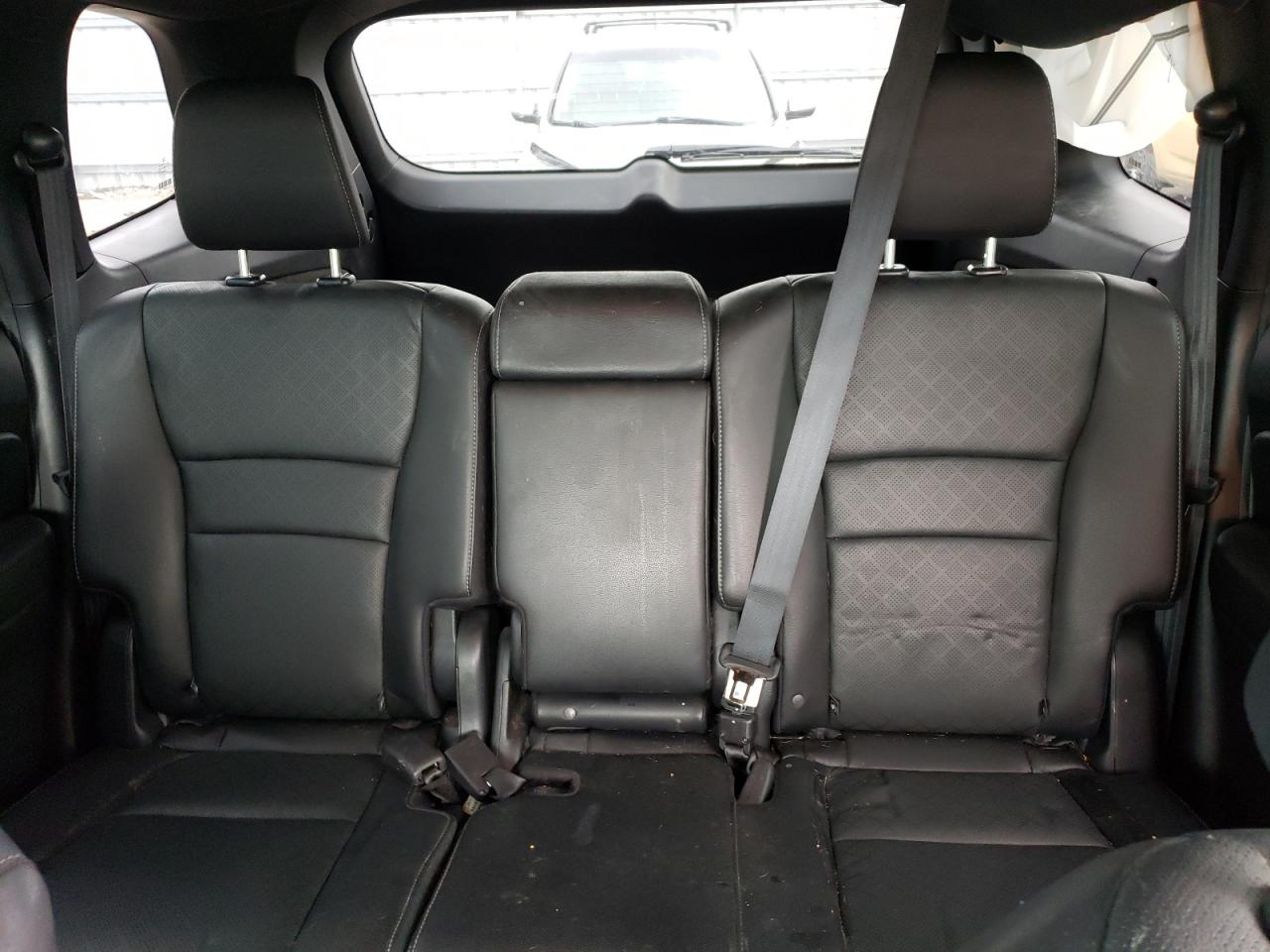 5FNYF7H50KB008081 2019 Honda Passport Exl